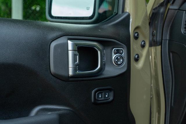 used 2025 Jeep Wrangler car, priced at $39,990