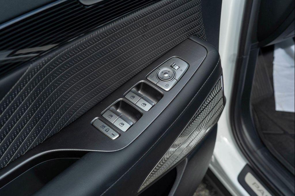 used 2025 Hyundai Palisade car, priced at $48,997