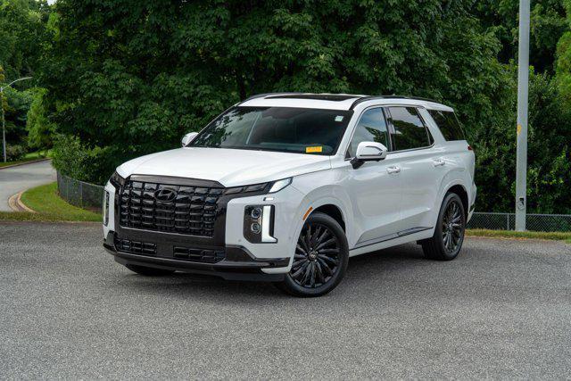 used 2025 Hyundai Palisade car, priced at $49,614
