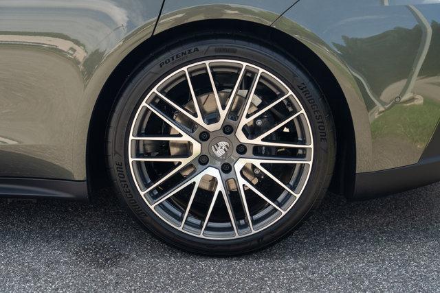 new 2025 Porsche Panamera car, priced at $134,405