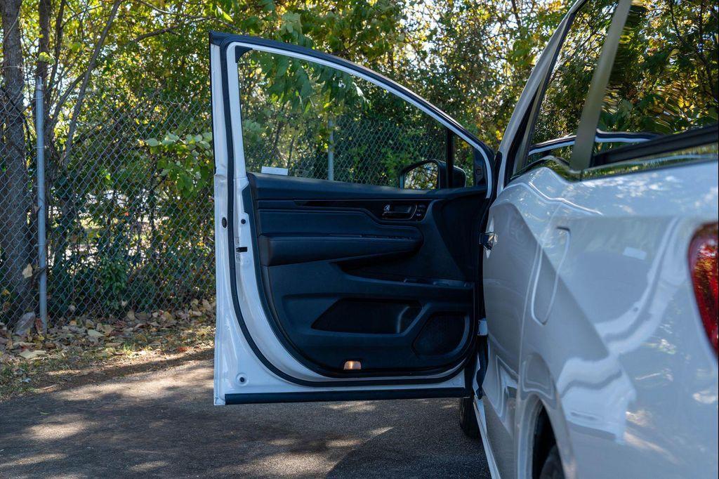 used 2023 Honda Odyssey car, priced at $39,990