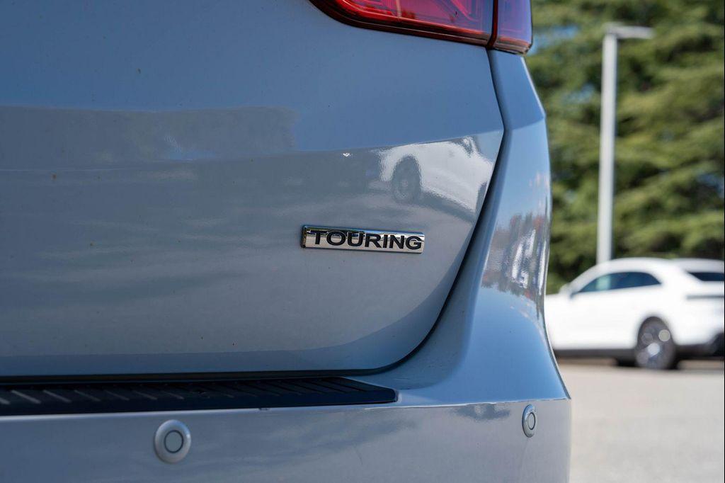 used 2023 Honda Odyssey car, priced at $39,990