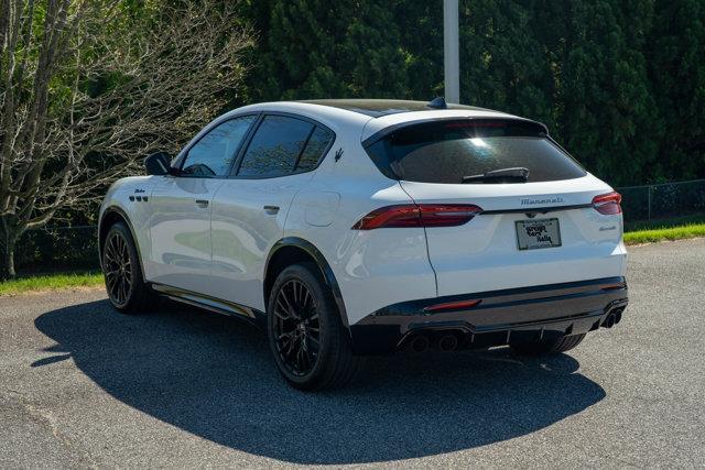 new 2025 Maserati Grecale car, priced at $84,400