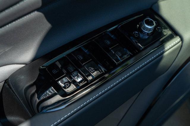 new 2025 Maserati Grecale car, priced at $84,400