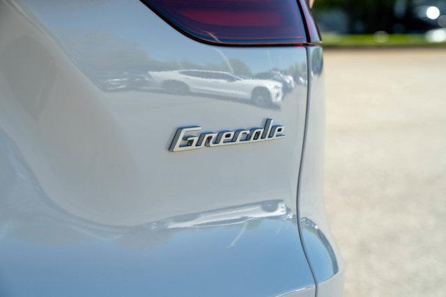 new 2025 Maserati Grecale car, priced at $84,400