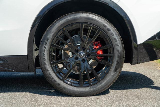 new 2025 Maserati Grecale car, priced at $84,400