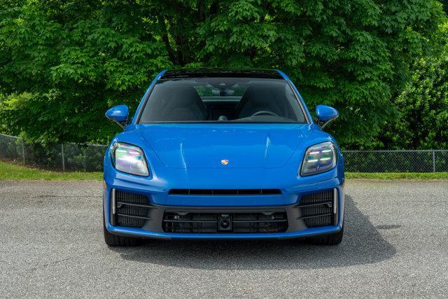 used 2024 Porsche Panamera car