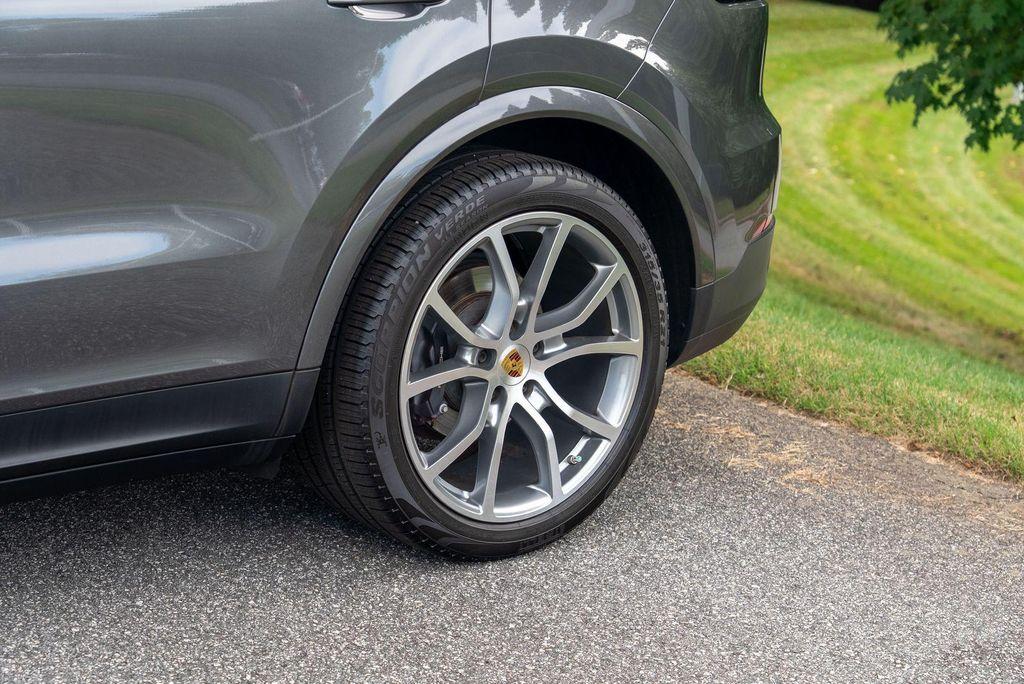 used 2021 Porsche Cayenne car, priced at $45,492