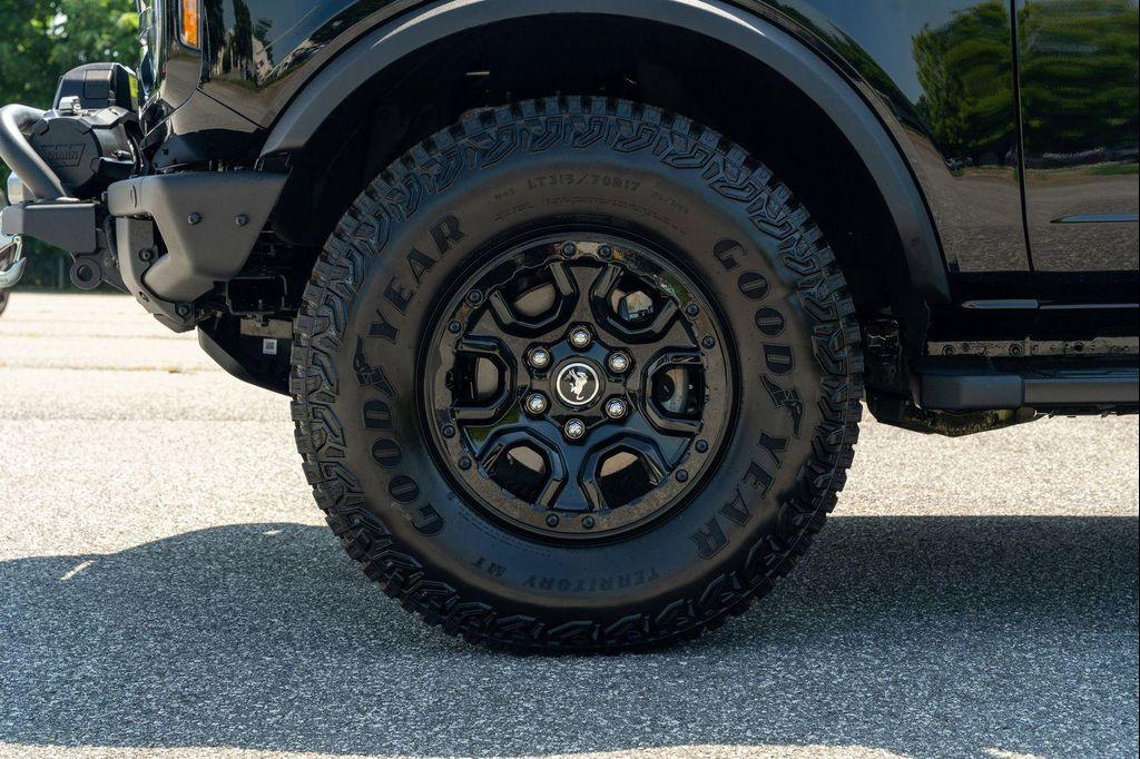 used 2024 Ford Bronco car, priced at $59,949
