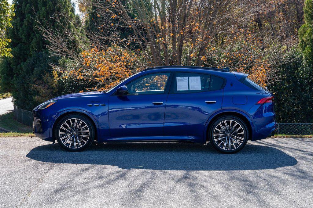 used 2023 Maserati Grecale car, priced at $39,675