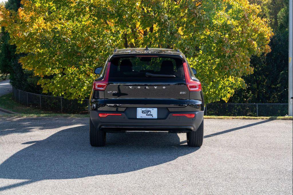 used 2024 Volvo XC40 car, priced at $37,990