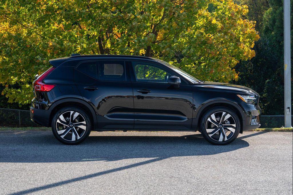 used 2024 Volvo XC40 car, priced at $37,990