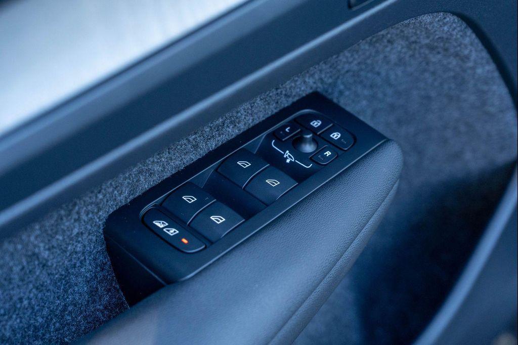 used 2024 Volvo XC40 car, priced at $37,990