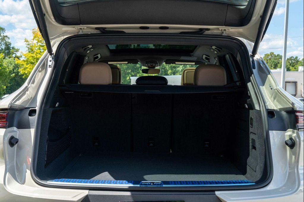 new 2026 Porsche Cayenne car, priced at $112,050