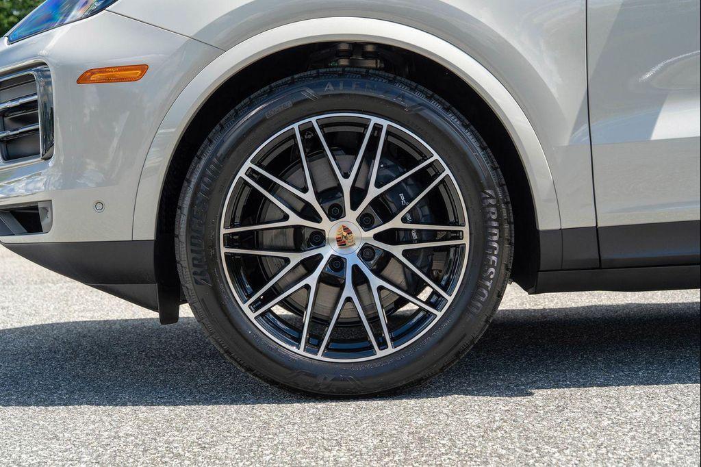 new 2026 Porsche Cayenne car, priced at $112,050
