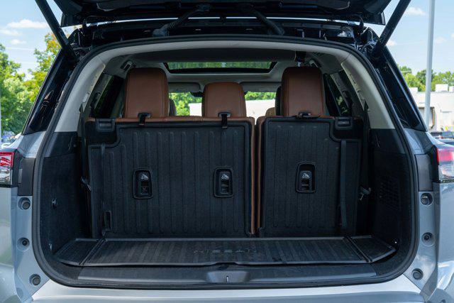 used 2022 Nissan Pathfinder car, priced at $33,990