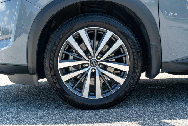 used 2022 Nissan Pathfinder car, priced at $33,990