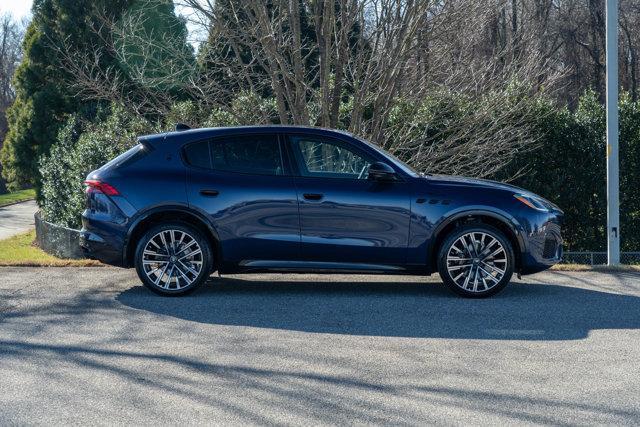 new 2025 Maserati Grecale car, priced at $89,330