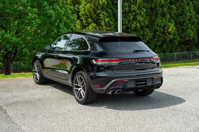 used 2022 Porsche Macan car