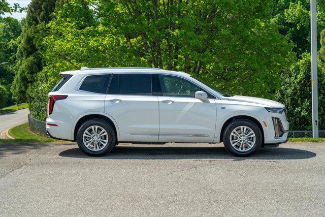 used 2022 Cadillac XT6 car, priced at $29,896
