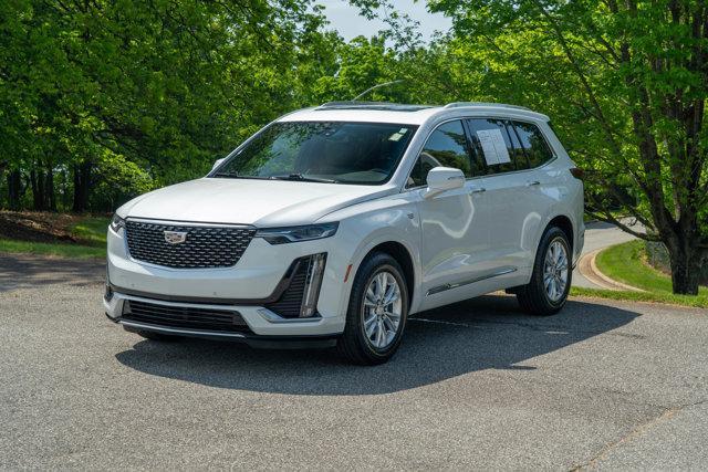 used 2022 Cadillac XT6 car, priced at $29,896