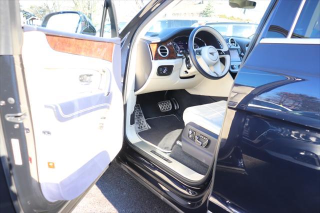 used 2018 Bentley Bentayga car, priced at $73,995