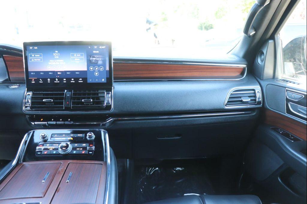 used 2024 Lincoln Navigator car, priced at $62,995