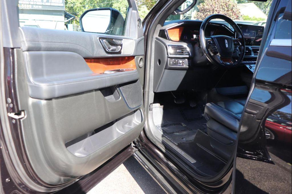 used 2024 Lincoln Navigator car, priced at $62,995