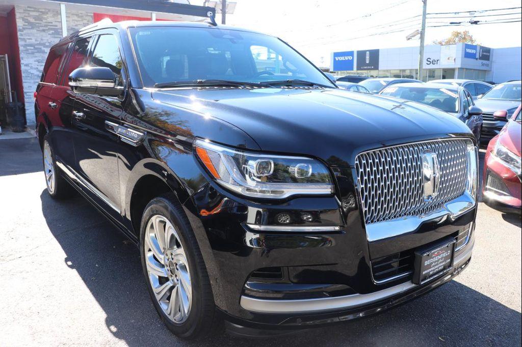 used 2024 Lincoln Navigator car, priced at $62,995