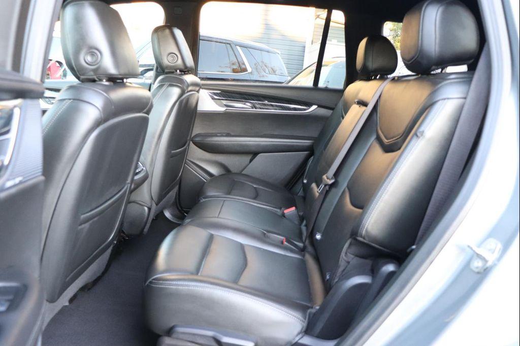 used 2023 Cadillac XT6 car, priced at $29,995