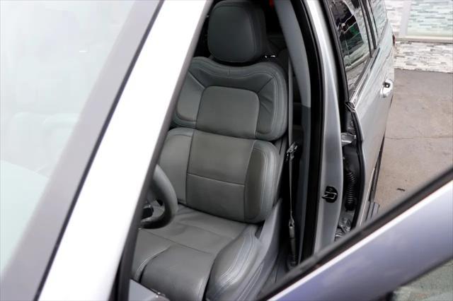 used 2021 Lincoln Navigator car, priced at $32,995