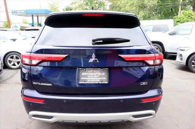 used 2023 Mitsubishi Outlander car, priced at $21,995