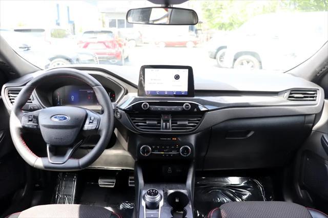 used 2024 Ford Escape car, priced at $25,995
