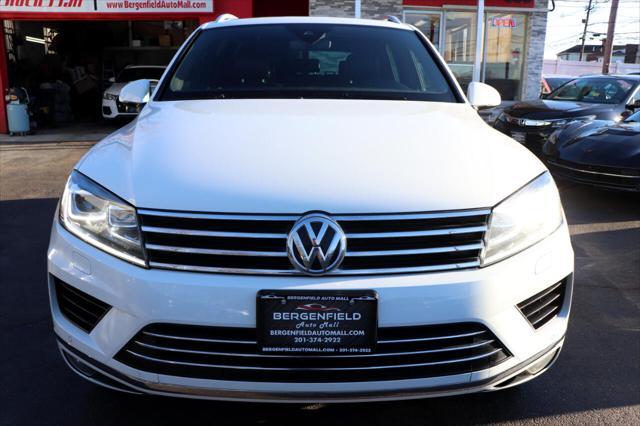 used 2017 Volkswagen Touareg car, priced at $16,495