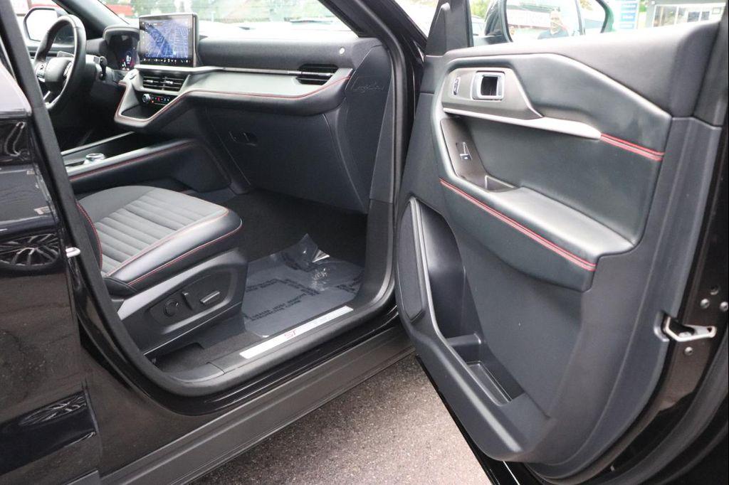 used 2025 Ford Explorer car, priced at $41,495