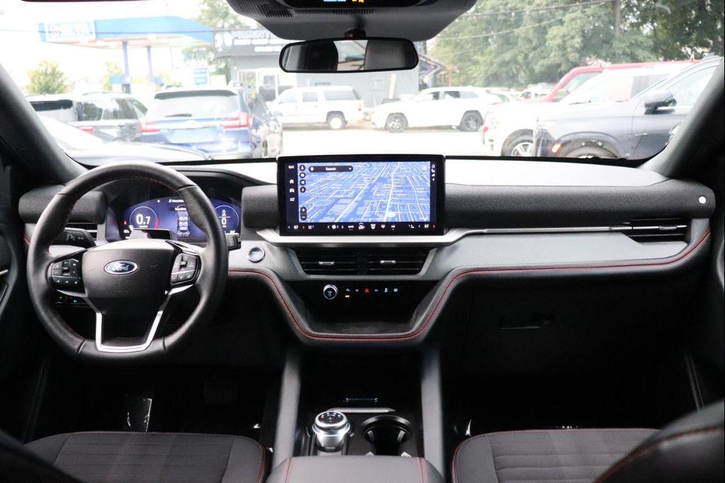 used 2025 Ford Explorer car, priced at $41,495