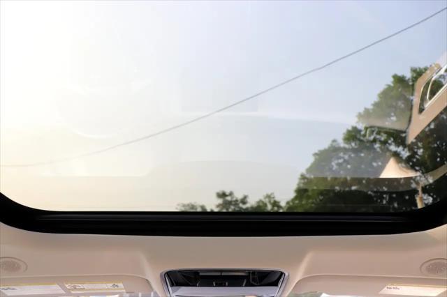 used 2025 Land Rover Range Rover Velar car, priced at $57,995