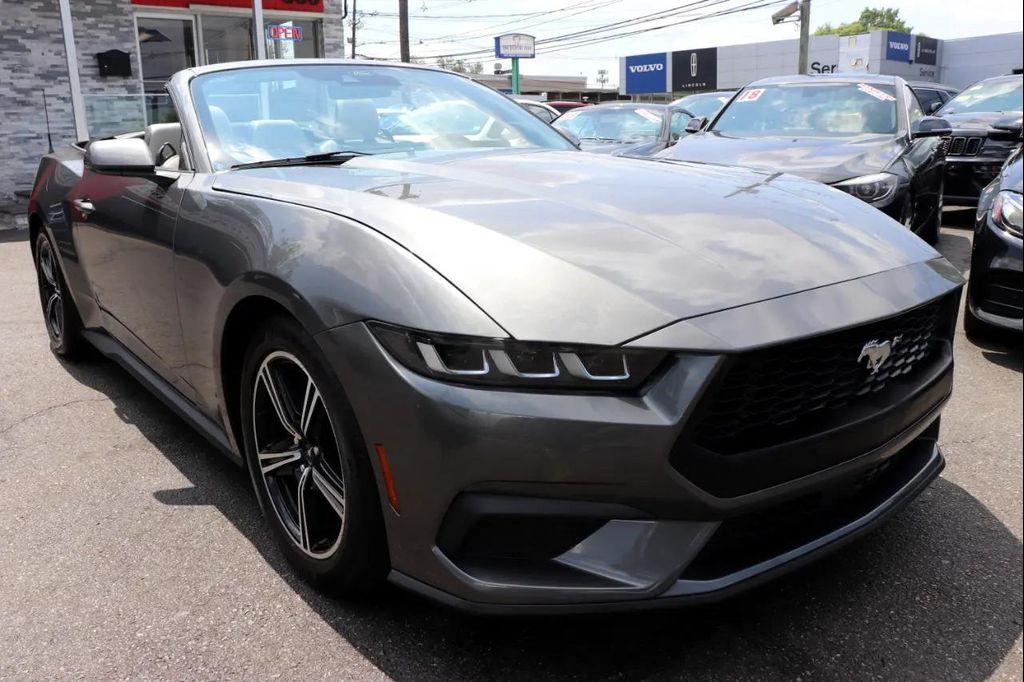 used 2024 Ford Mustang car, priced at $31,995