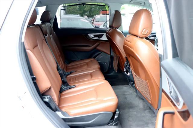 used 2019 Audi Q7 car, priced at $17,495