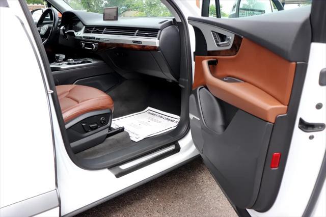 used 2019 Audi Q7 car, priced at $17,495
