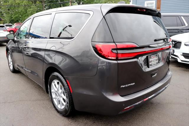 used 2023 Chrysler Pacifica car, priced at $23,995
