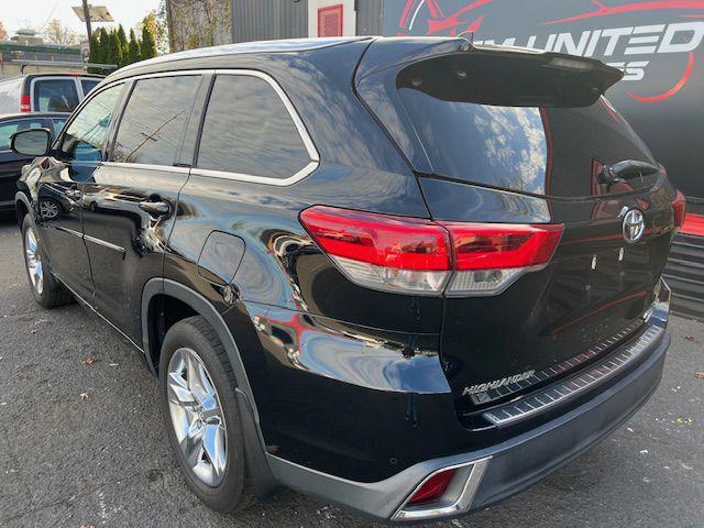 used 2017 Toyota Highlander car, priced at $26,995