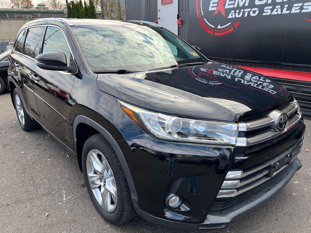 used 2017 Toyota Highlander car, priced at $26,995