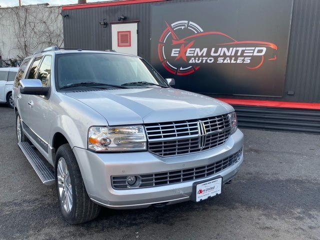 used 2012 Lincoln Navigator car, priced at $15,995