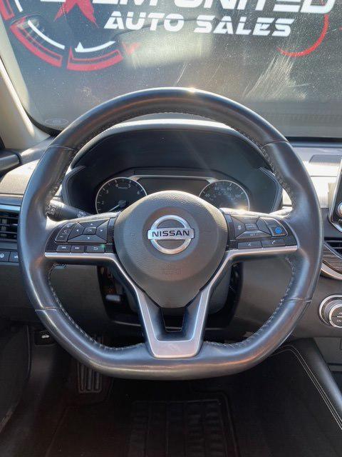 used 2020 Nissan Altima car