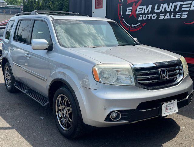 used 2013 Honda Pilot car, priced at $6,995
