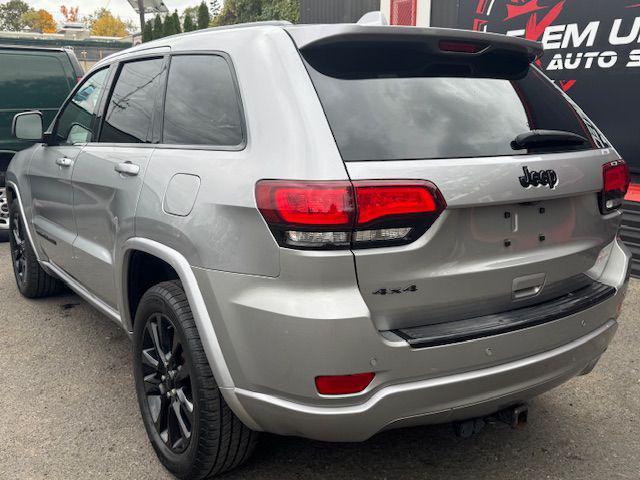 used 2018 Jeep Grand Cherokee car, priced at $15,995