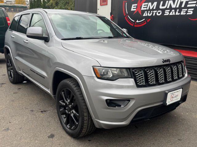 used 2018 Jeep Grand Cherokee car, priced at $15,995
