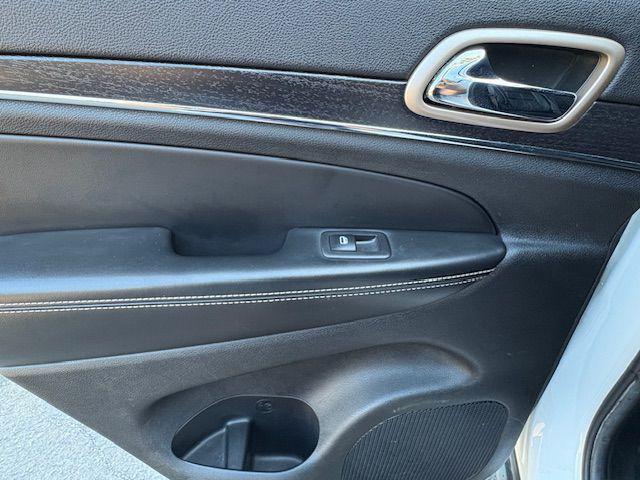 used 2014 Jeep Grand Cherokee car, priced at $12,995