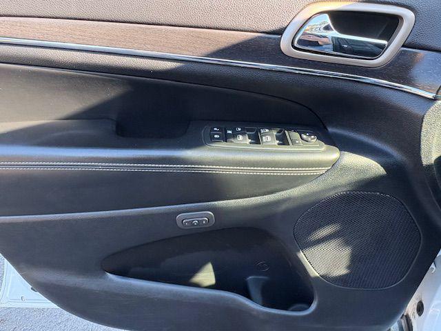 used 2014 Jeep Grand Cherokee car, priced at $12,995